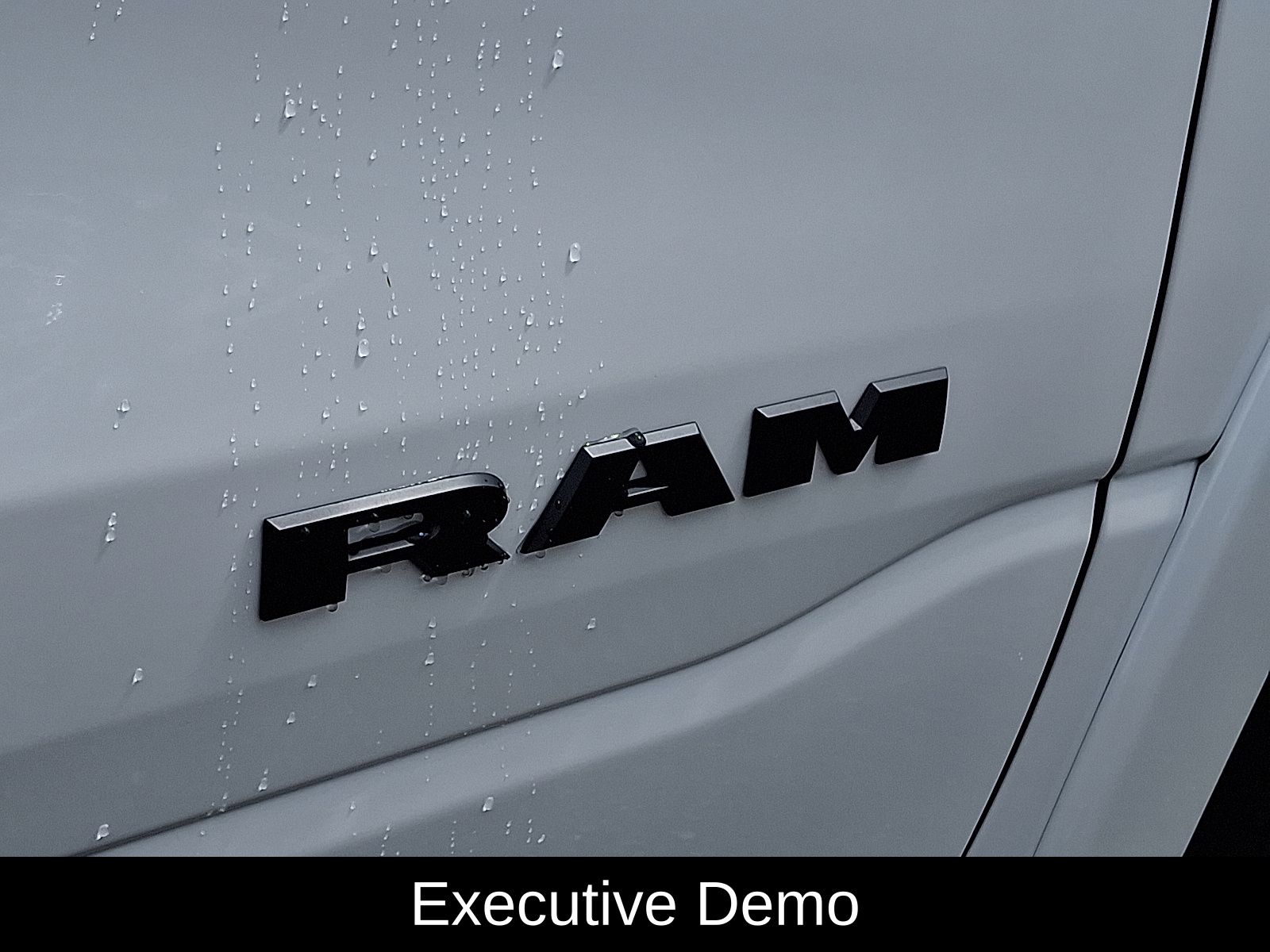 2026 RAM 1500 Laramie - Photo 12