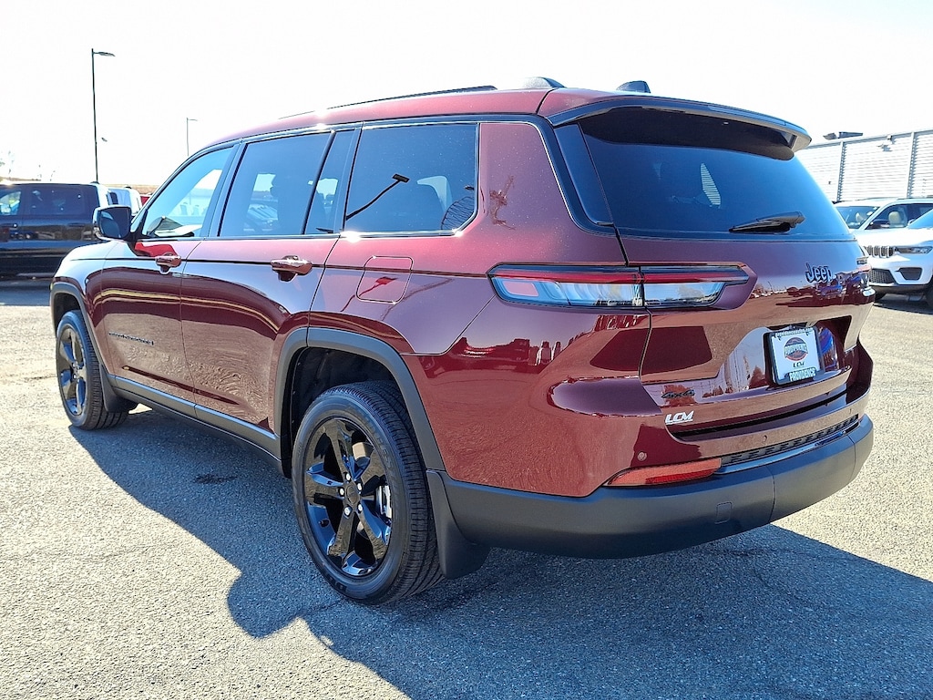 New 2025 Jeep Grand Cherokee L Altitude X 4x4 Sport Utility