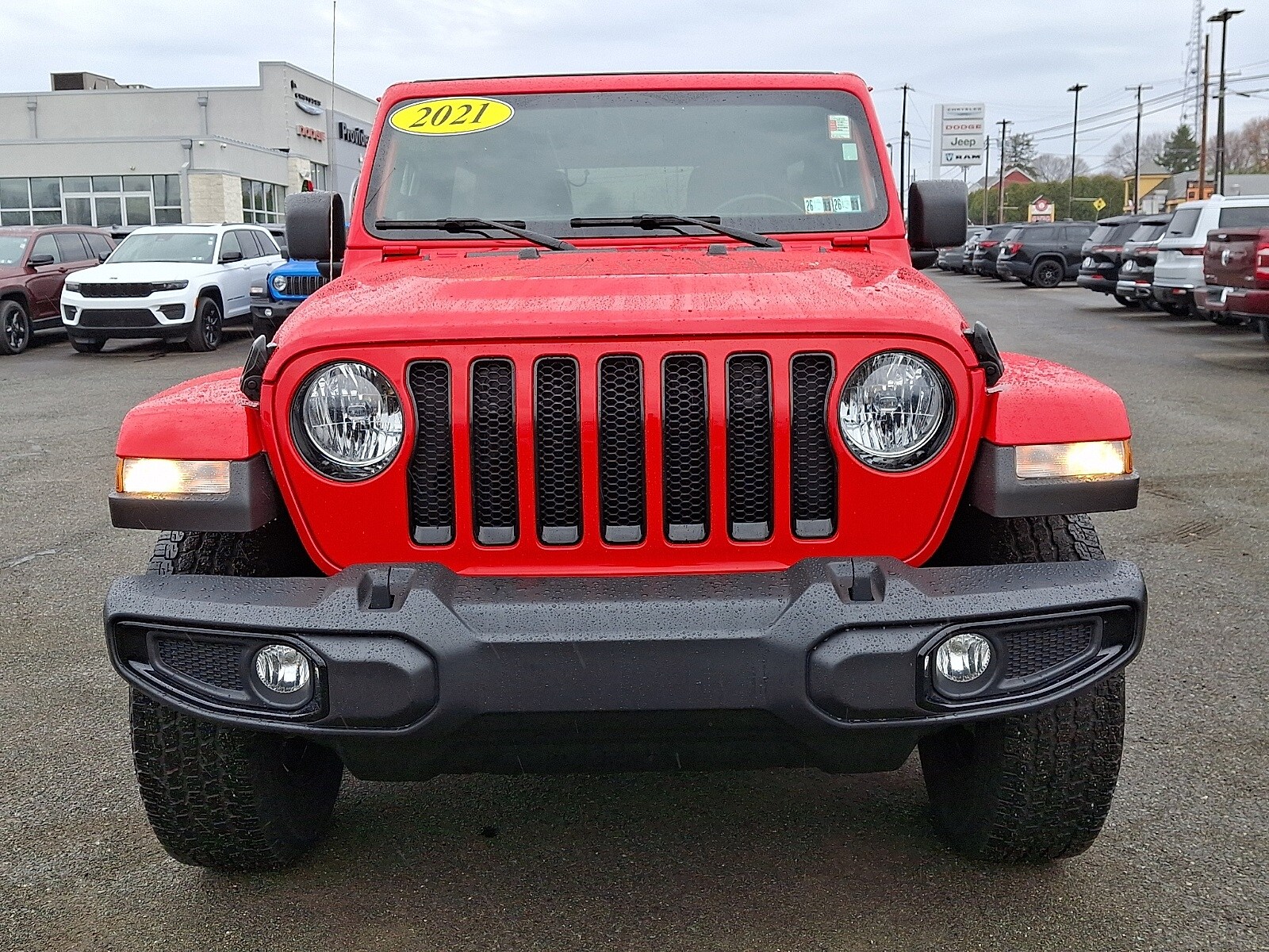2021 Jeep Wrangler Unlimited Sahara Altitude photo 2