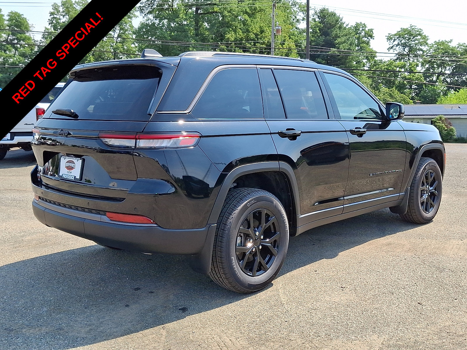 New 2026 Jeep Grand Cherokee LAREDO ALTITUDE 4X4 Sport Utility