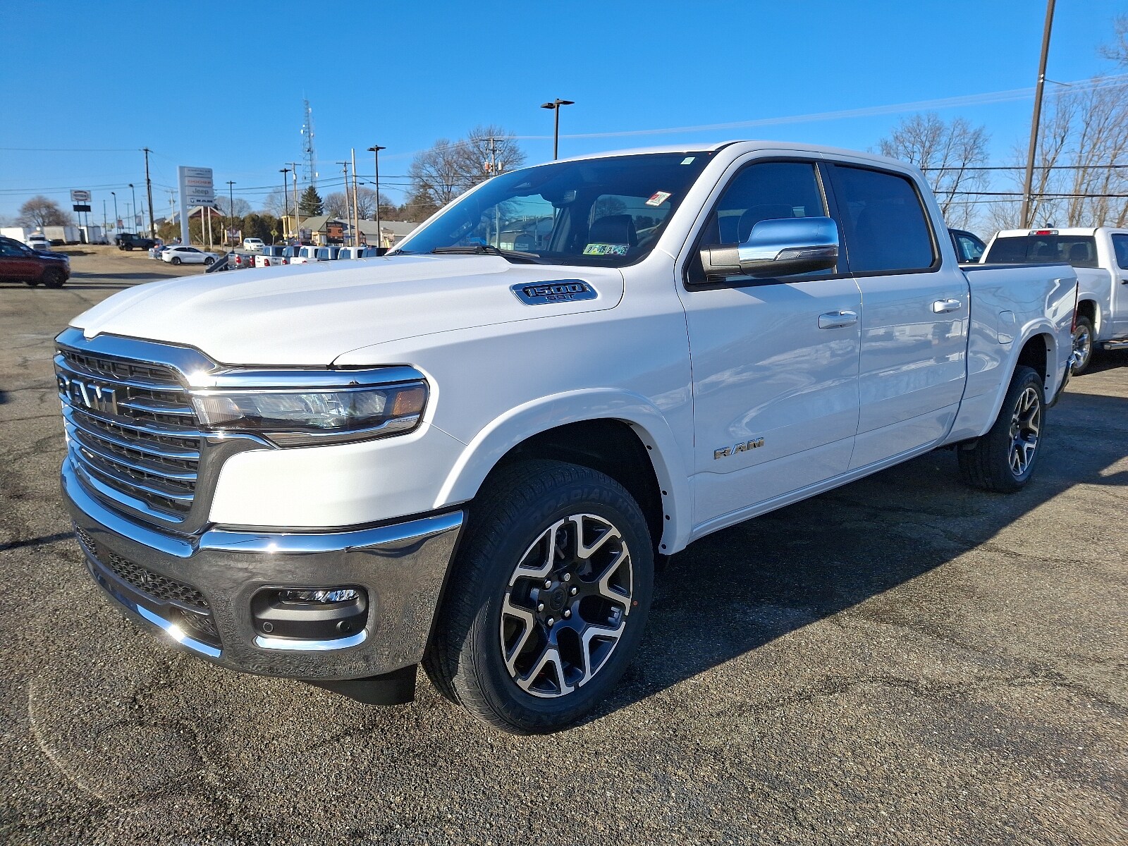 2025 Ram 1500 Laramie photo 2