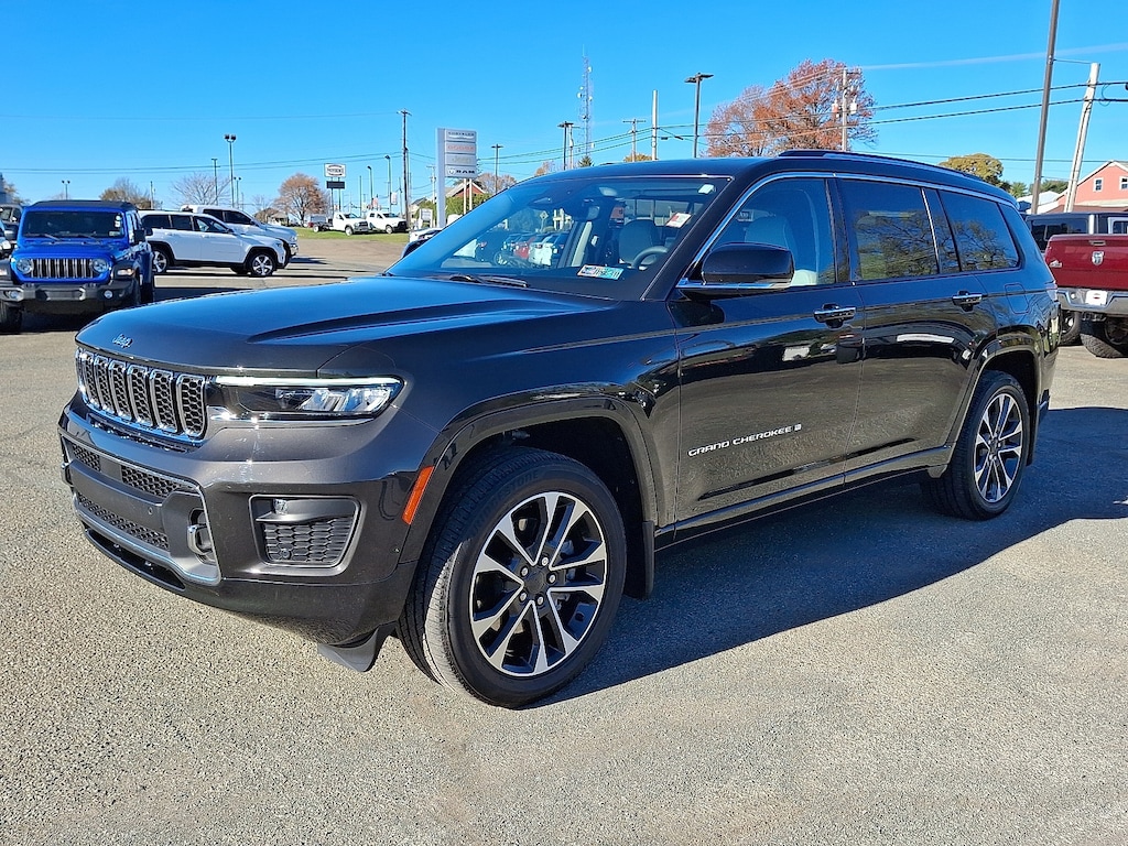Used 2023 Jeep Grand Cherokee L Overland 4x4 Sport Utility