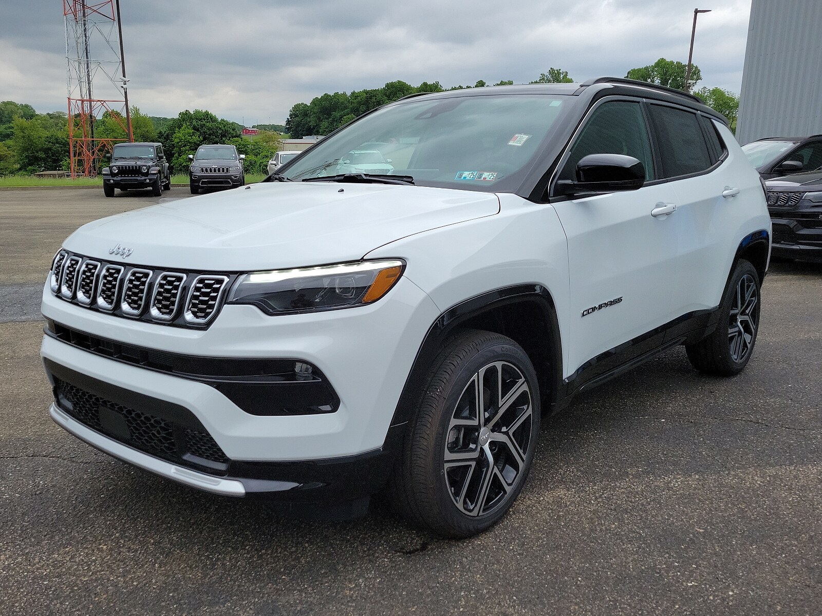 2024 Jeep Compass Limited photo 2