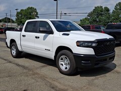 2026 Ram 1500 TRADESMAN CREW CAB 4X4 5'7 BOX Pickup