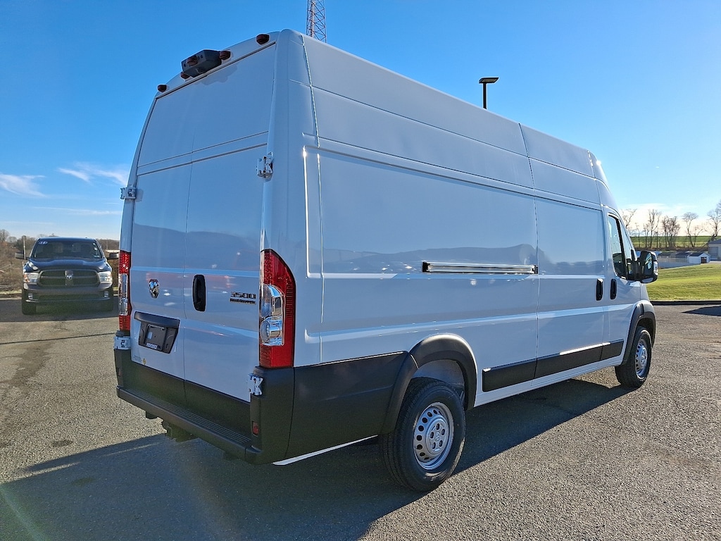 New 2025 Ram Promaster 3500 Cargo Van Tradesman Super High Roof 159 WB EXT w/P Cargo Van