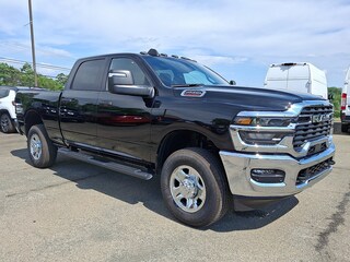 2025 Ram 2500 Tradesman Crew Cab 4x4 64 Box Pickup