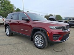 2025 Jeep Grand Cherokee Laredo X 4x4 Sport Utility