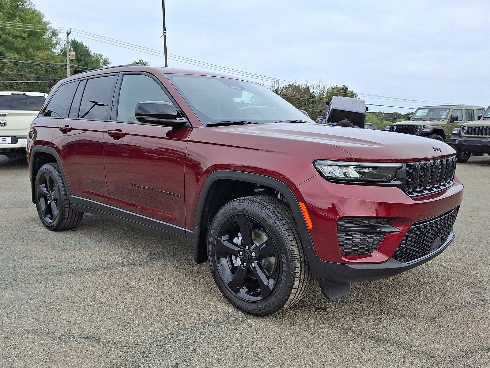2025 Jeep Grand Cherokee Sport Utility 