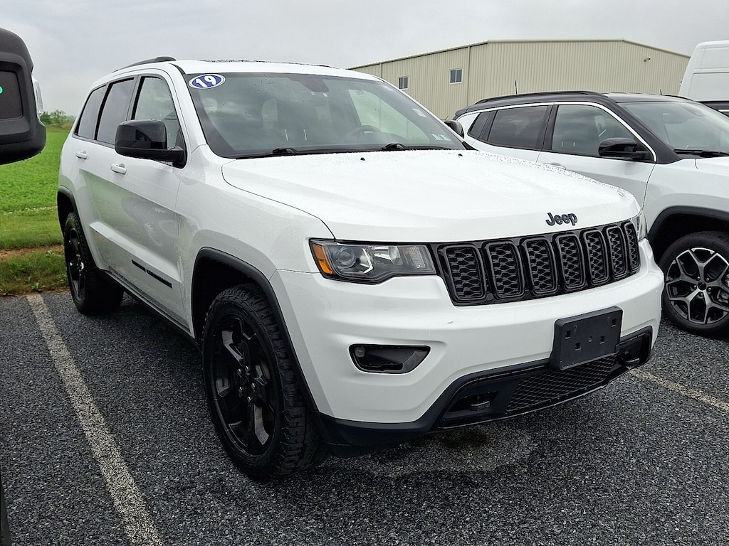 Used 2019 Jeep Grand Cherokee Upland 4x4 Sport Utility