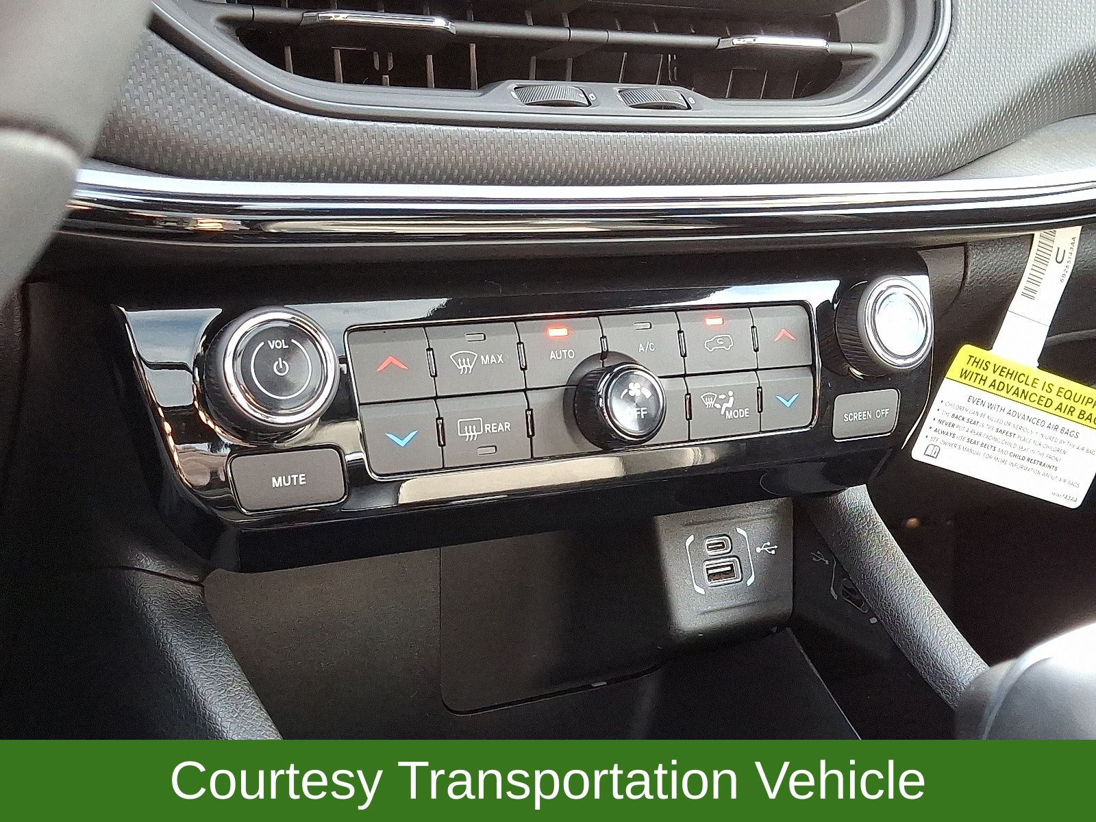 2025 Jeep Compass Limited - Photo 18