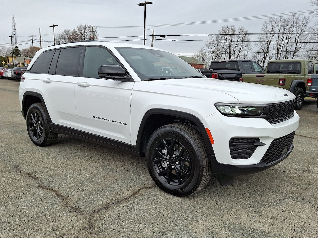 New 2025 Jeep Grand Cherokee Altitude X 4x4 Sport Utility