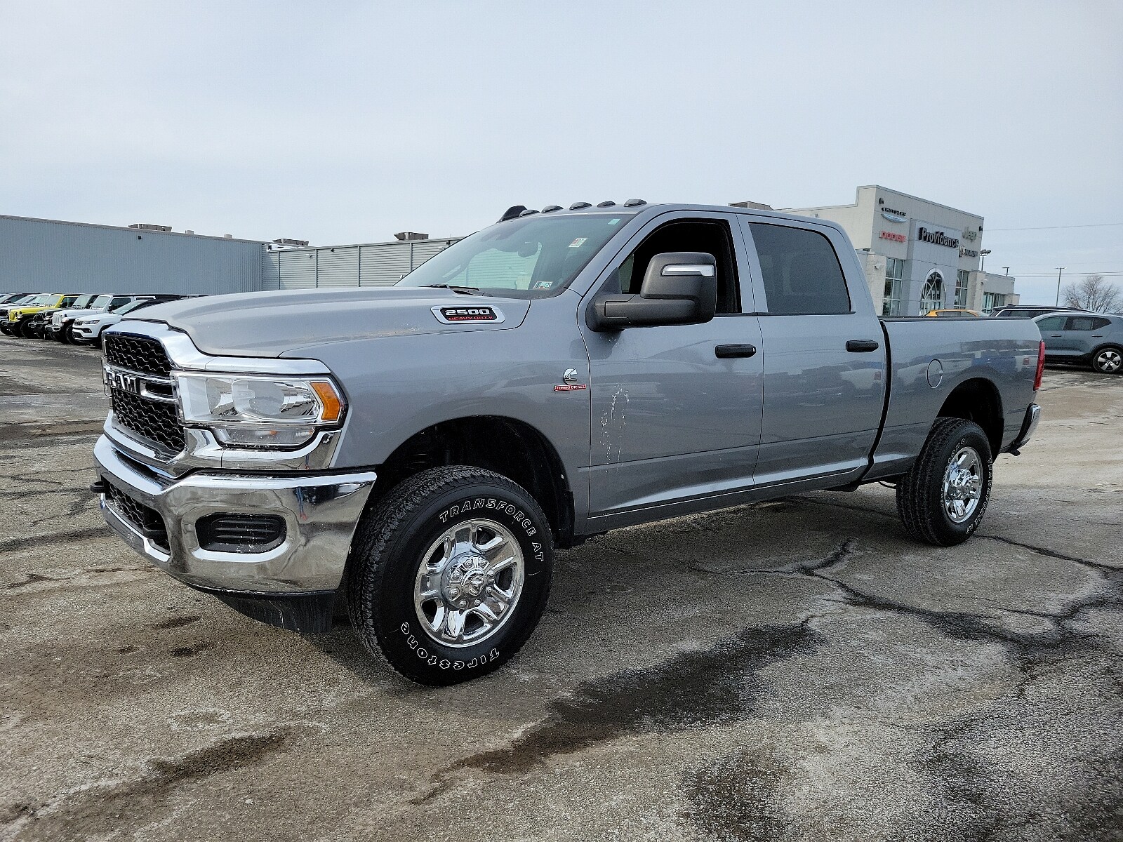 2024 Ram 2500 Tradesman photo 2