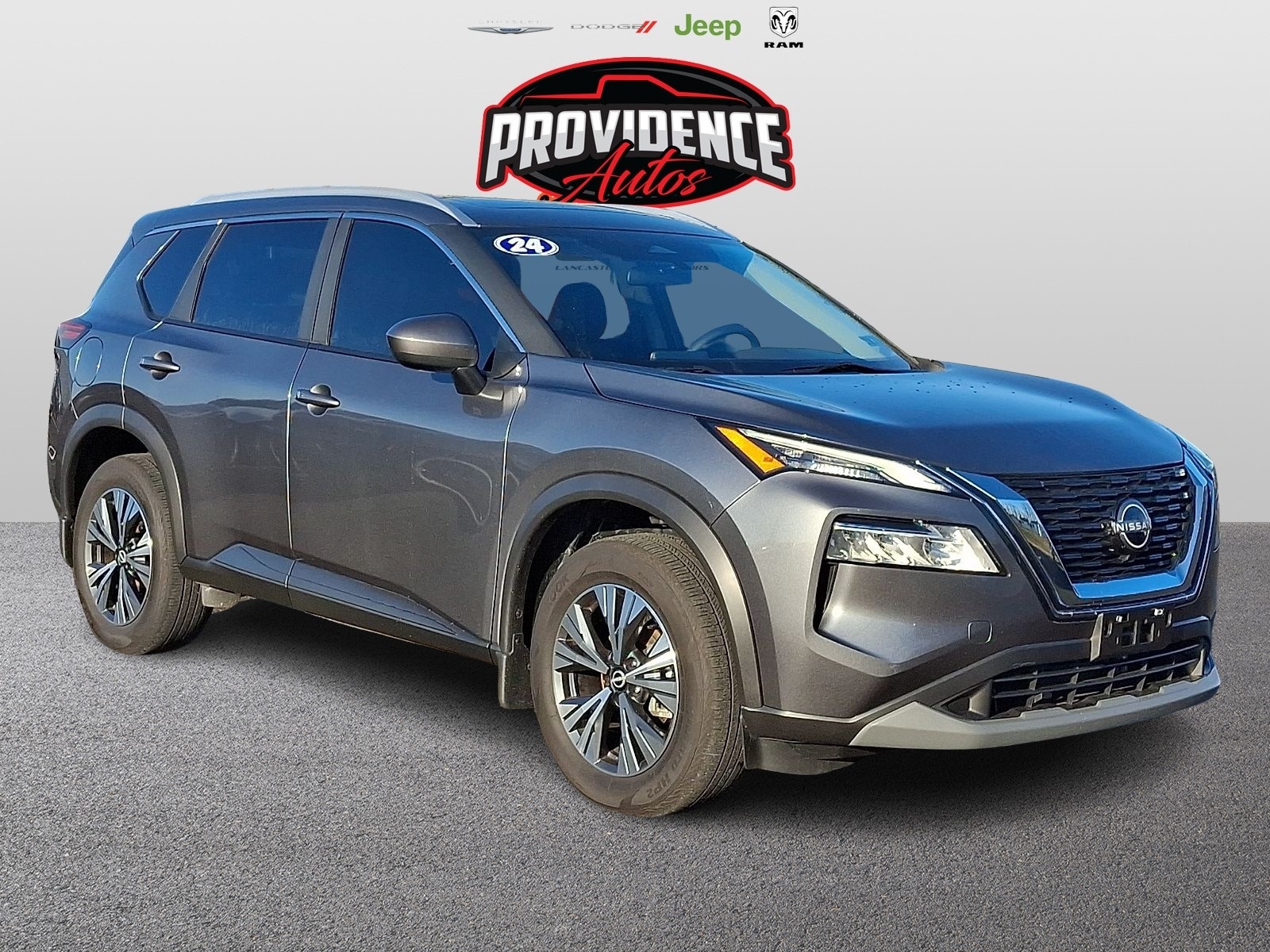 2023 Nissan Rogue SV's photo