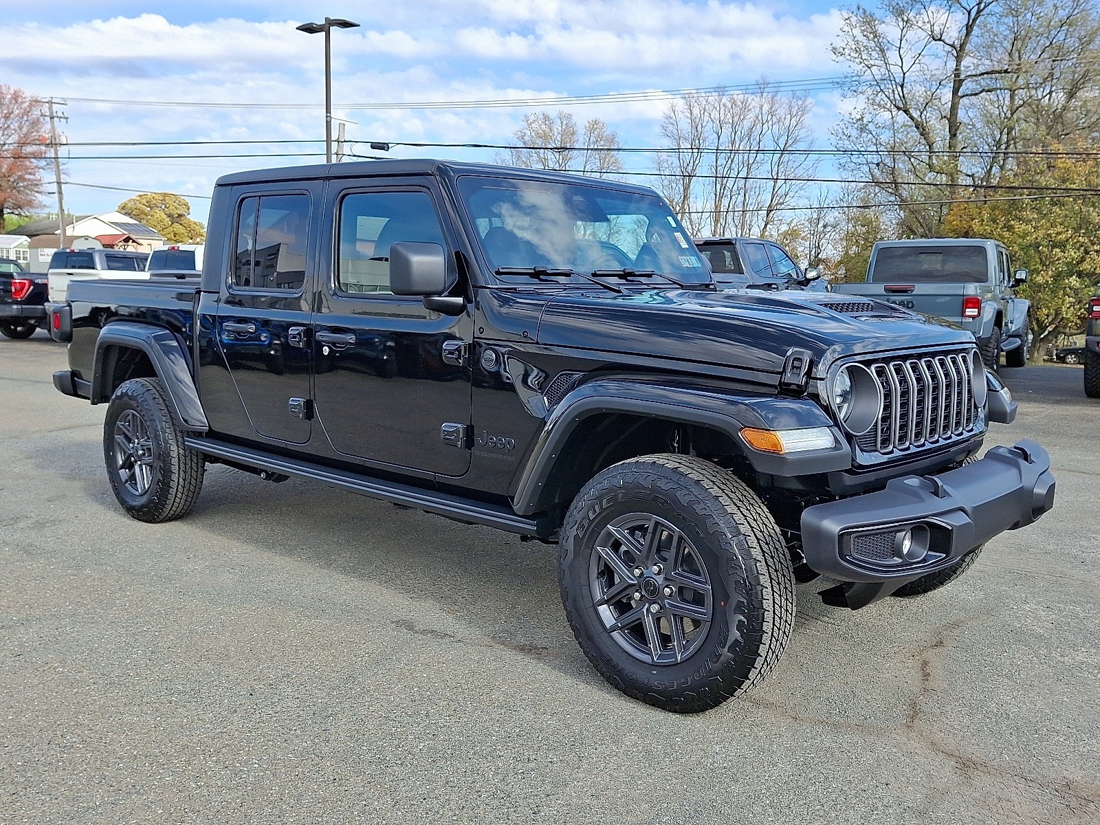 2026 Jeep Gladiator Pickup 