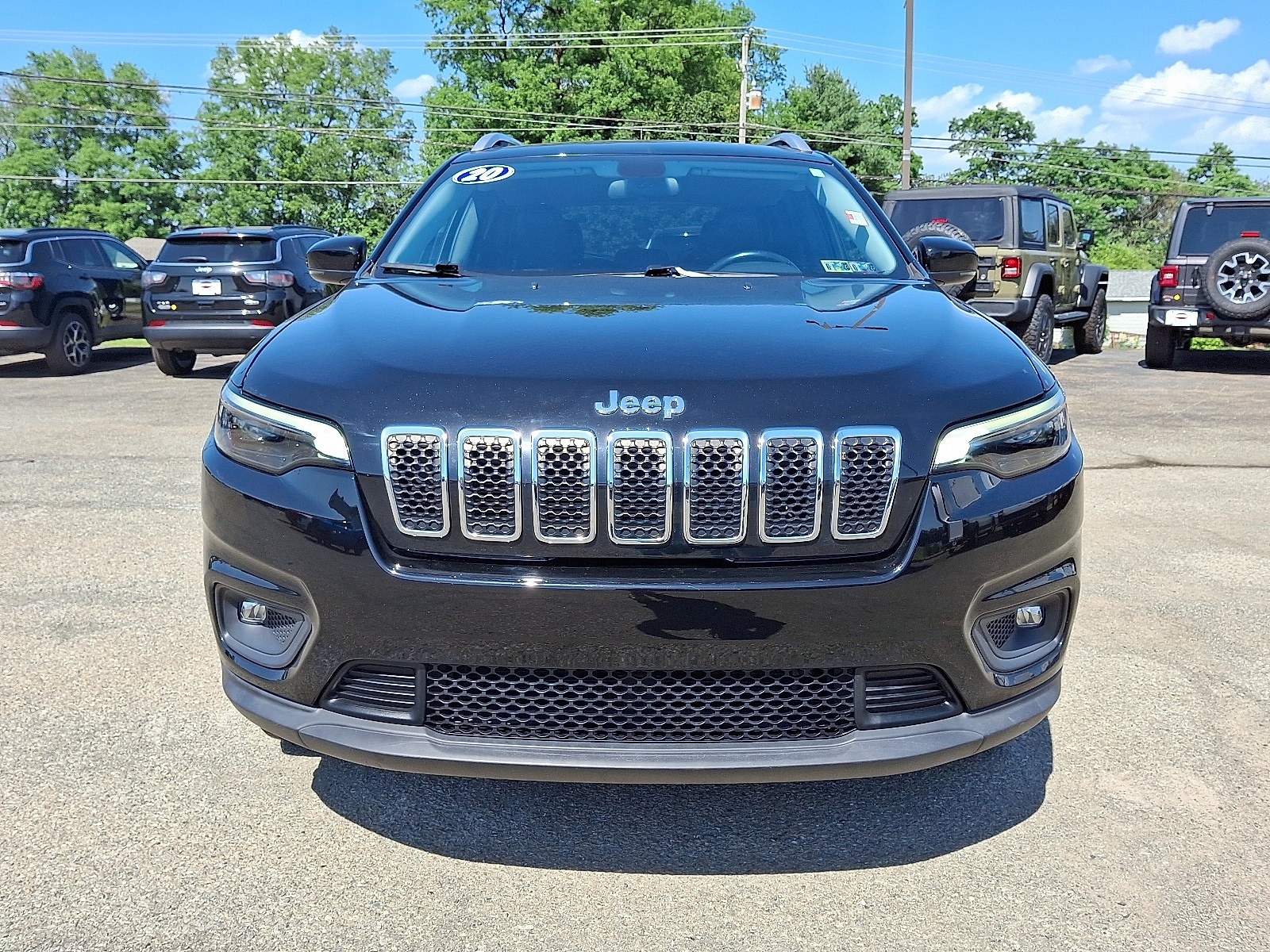 Used 2020 Jeep Cherokee Latitude Plus with VIN 1C4PJMLB5LD539808 for sale in Quarryville, PA