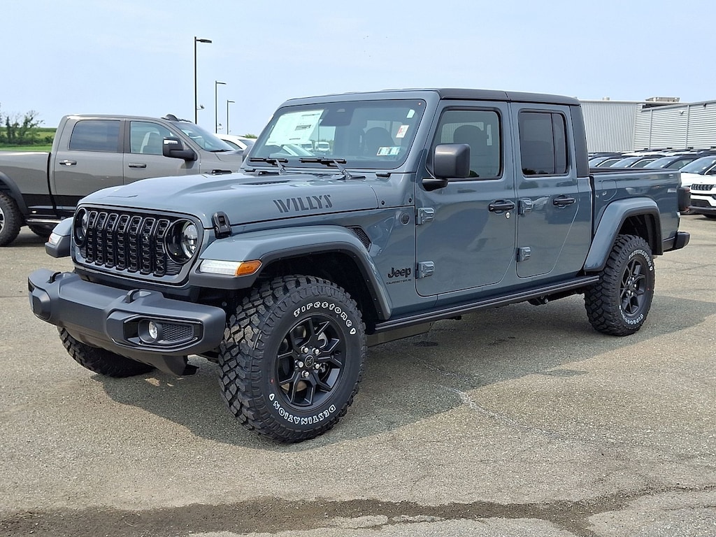 New 2026 Jeep Gladiator Willys 4x4 Pickup