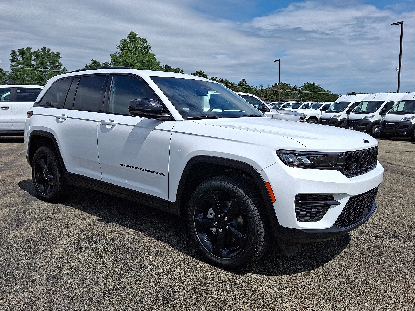 2025 Jeep Grand Cherokee Sport Utility 