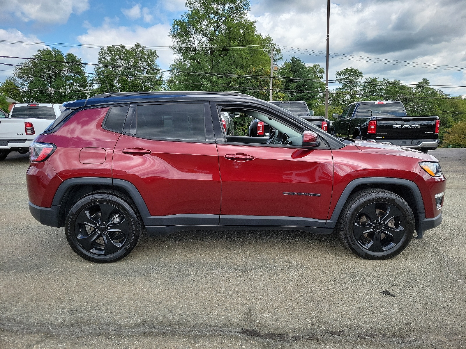 Used 2021 Jeep Compass Altitude with VIN 3C4NJCBB9MT556254 for sale in Quarryville, PA