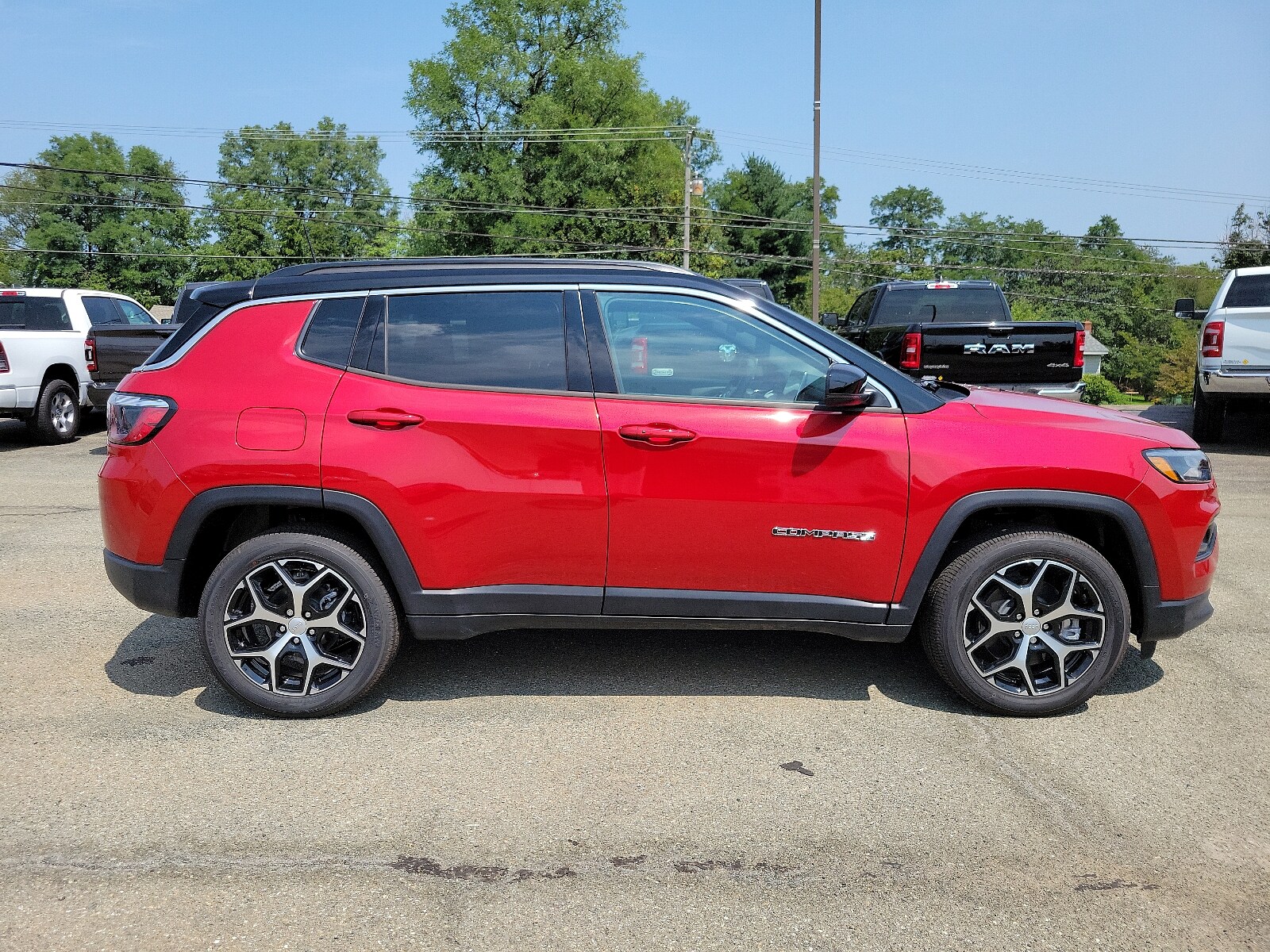 2024 Jeep Compass Limited photo 2