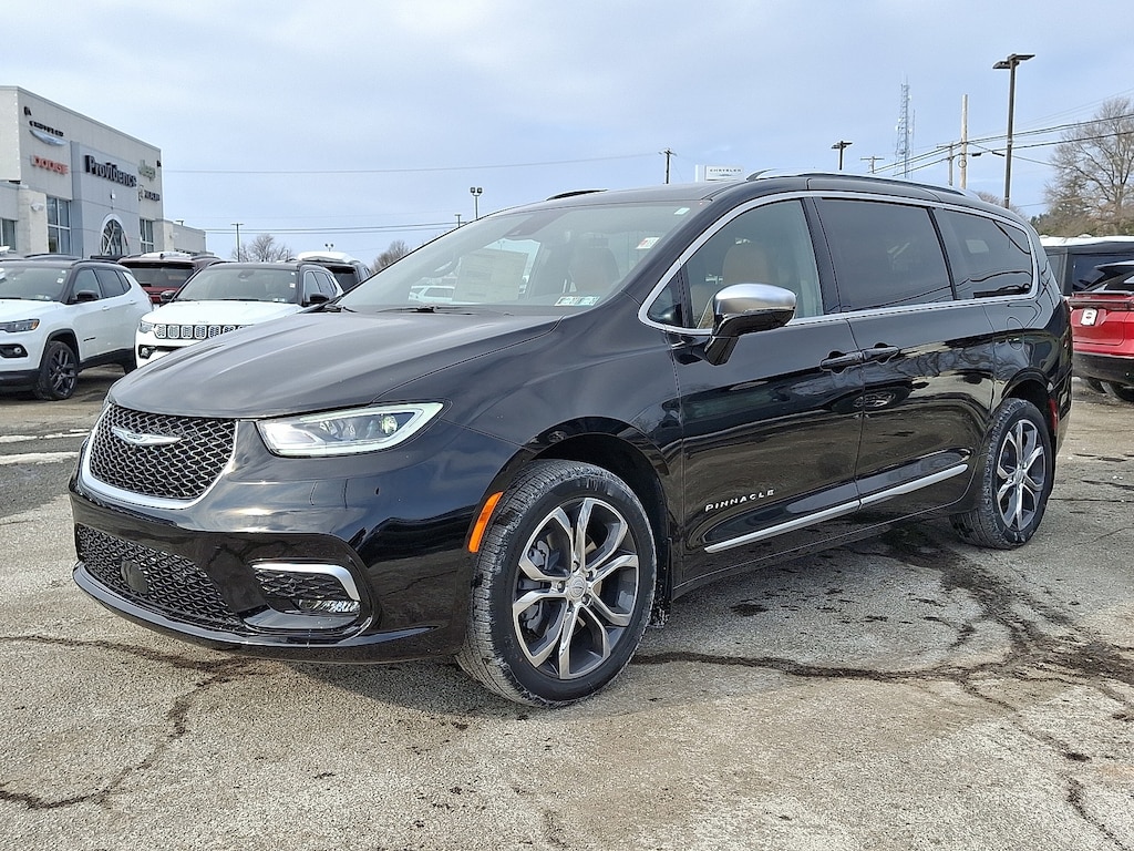 New 2026 Chrysler Pacifica PINNACLE AWD Passenger Van