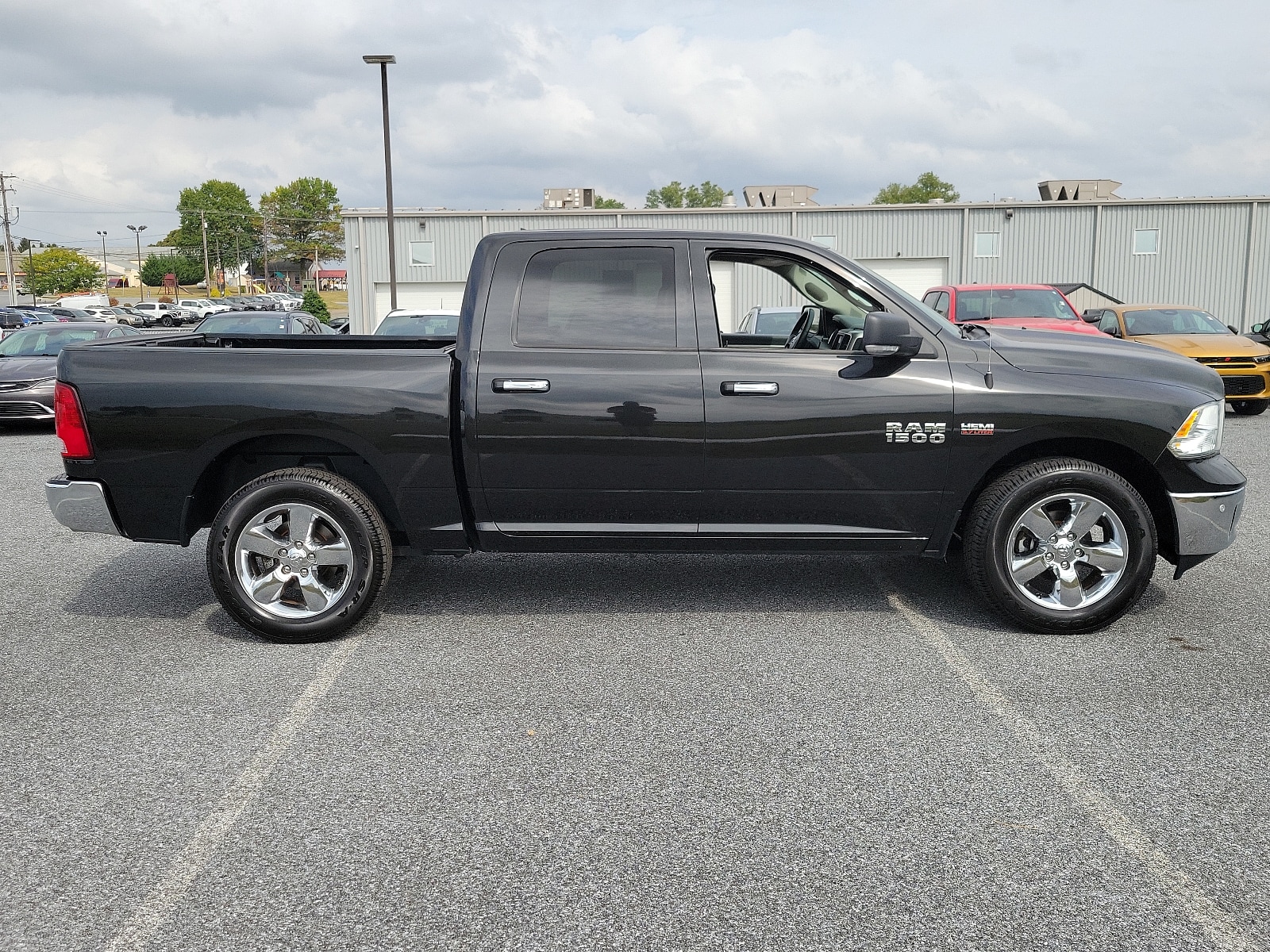 Used 2018 RAM Ram 1500 Pickup Big Horn with VIN 1C6RR7LT5JS268194 for sale in Quarryville, PA