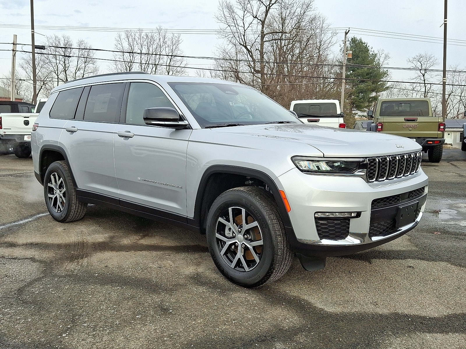 2025 Jeep Grand Cherokee L Limited's photo