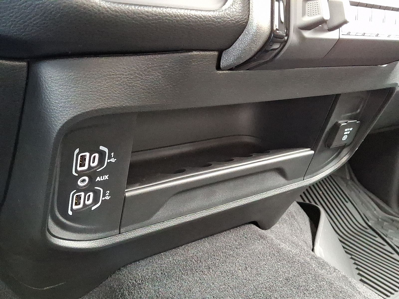 2026 RAM 2500 Tradesman - Photo 11