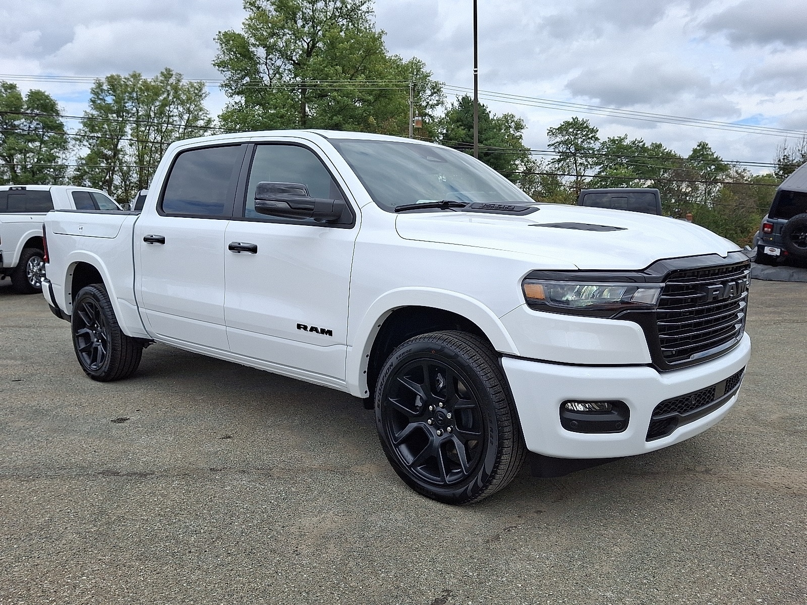 2026 RAM Ram 1500 Pickup Laramie's photo