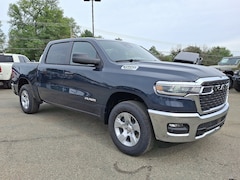 2025 Ram 1500 Big Horn Crew Cab 4x4 57 Box Pickup