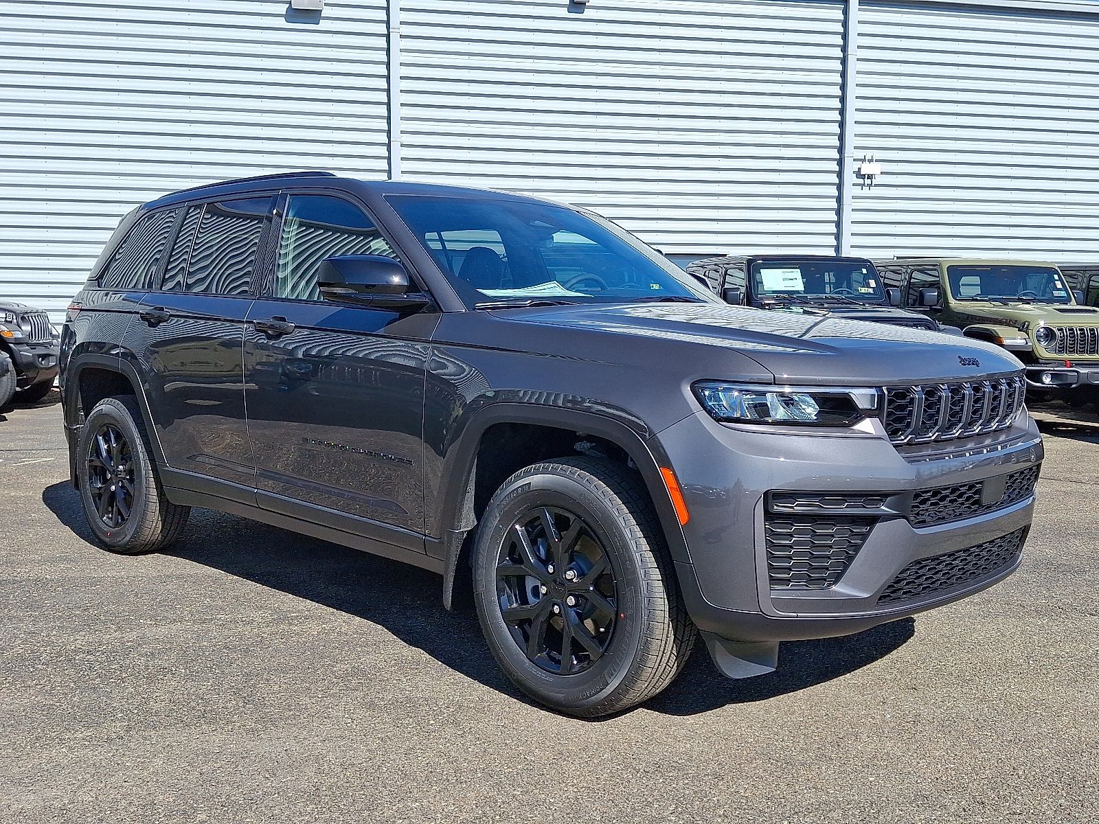 2026 Jeep Grand Cherokee Sport Utility 