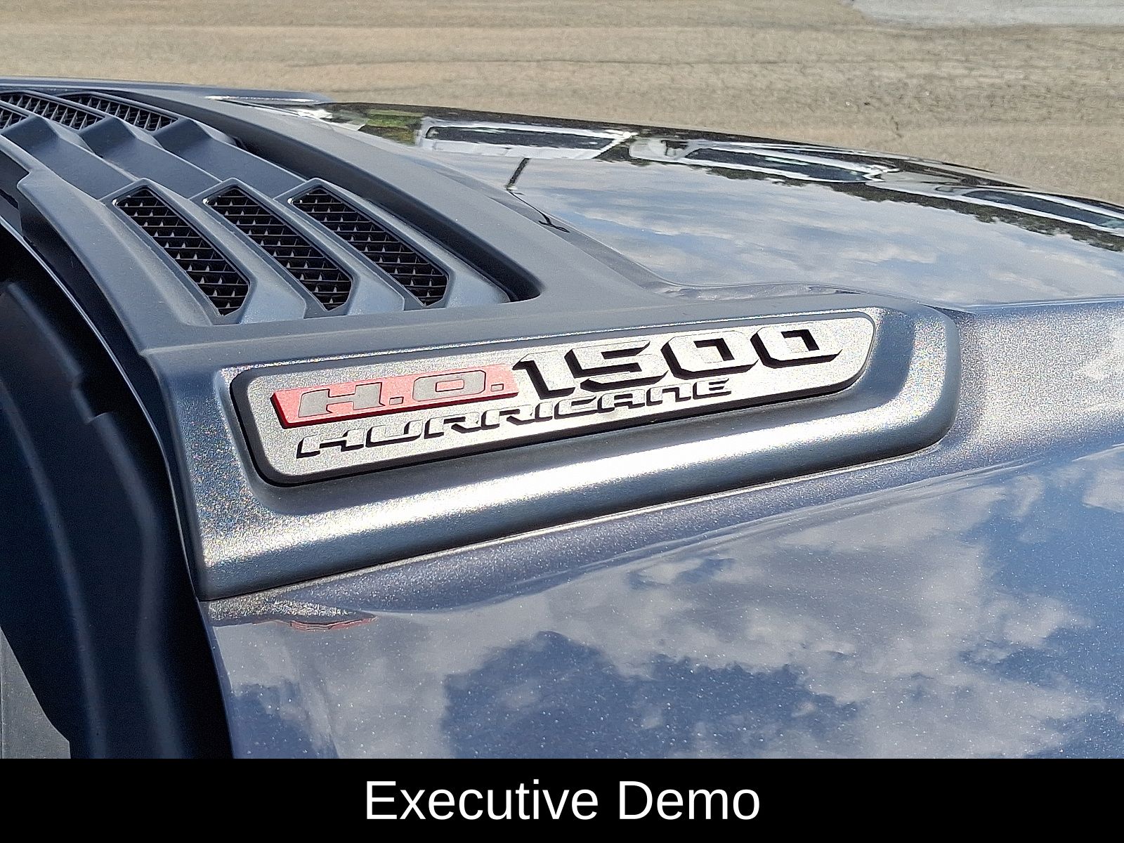 2026 RAM 1500 Limited - Photo 13