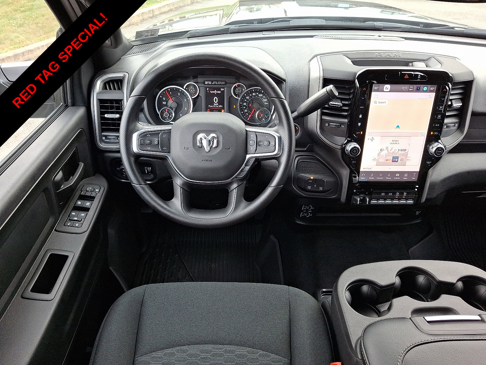 2026 RAM 2500 Tradesman - Photo 8