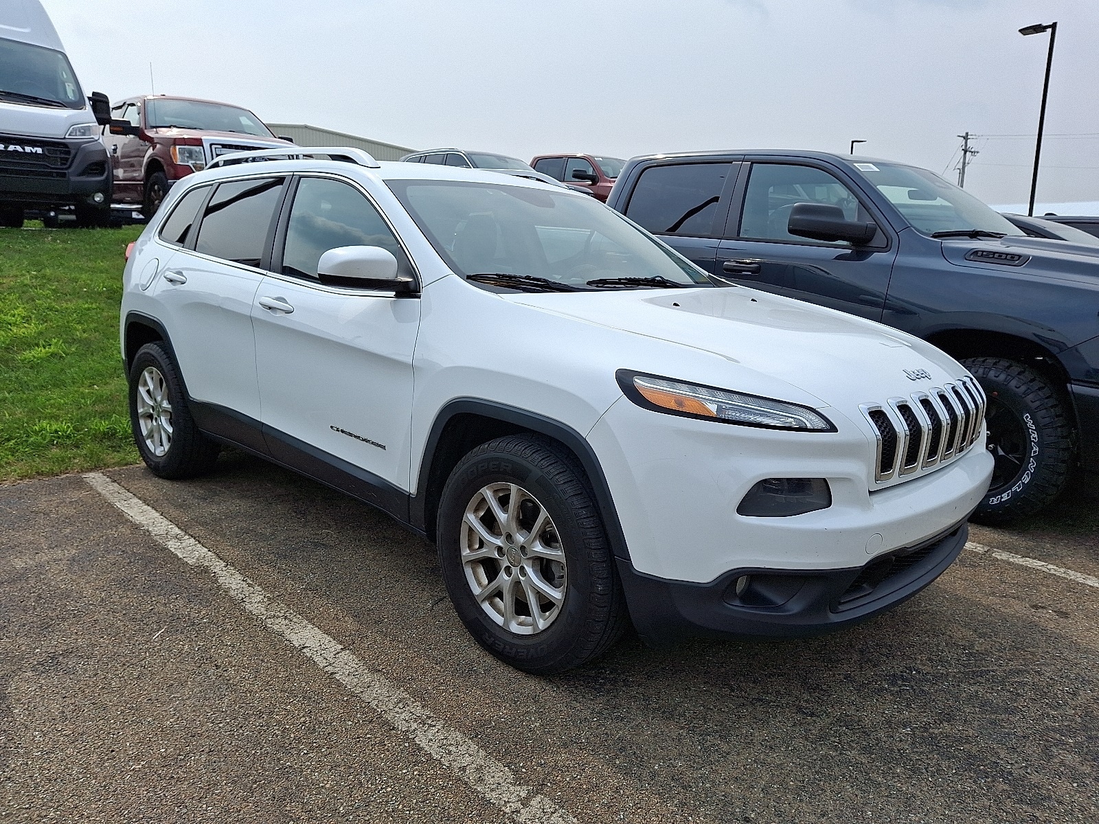 2014 Jeep Cherokee Sport Utility 