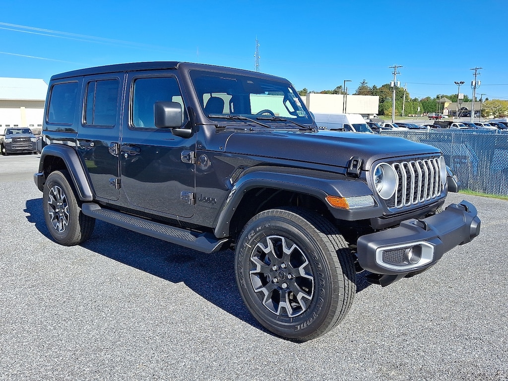 New 2026 Jeep Wrangler 4-DOOR SAHARA Sport Utility