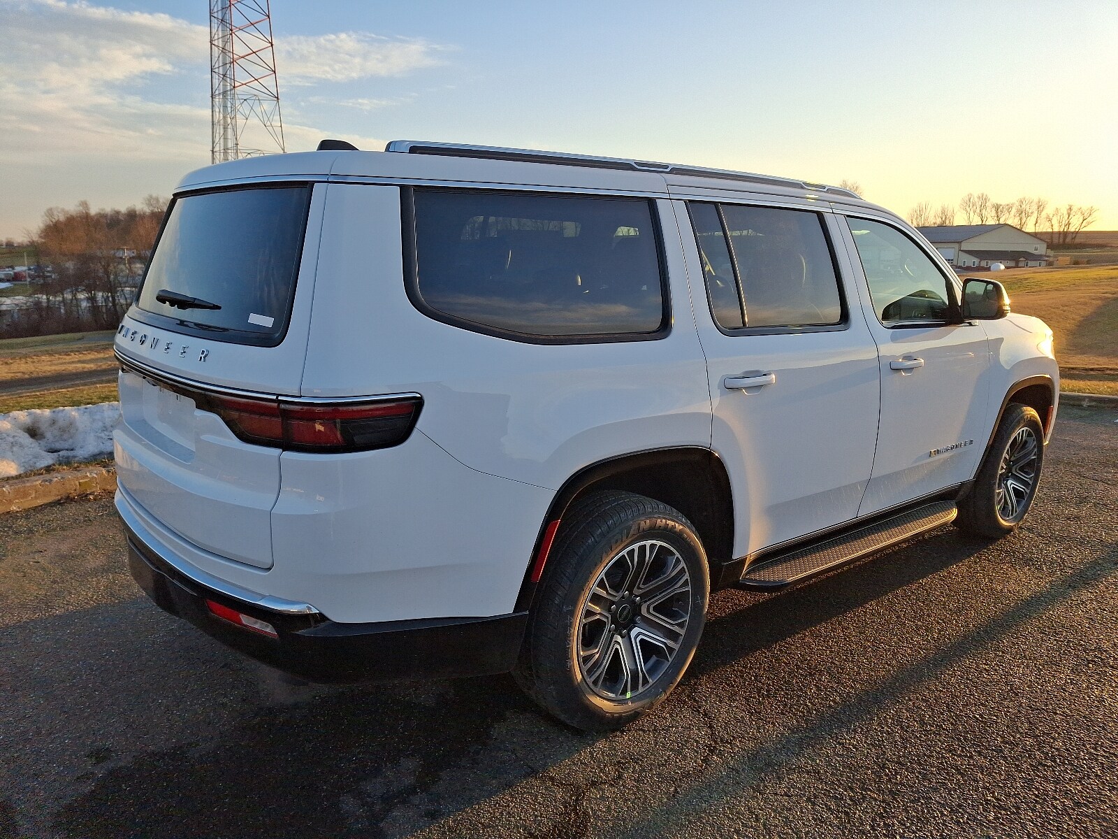 2025 Jeep Wagoneer Base photo 4