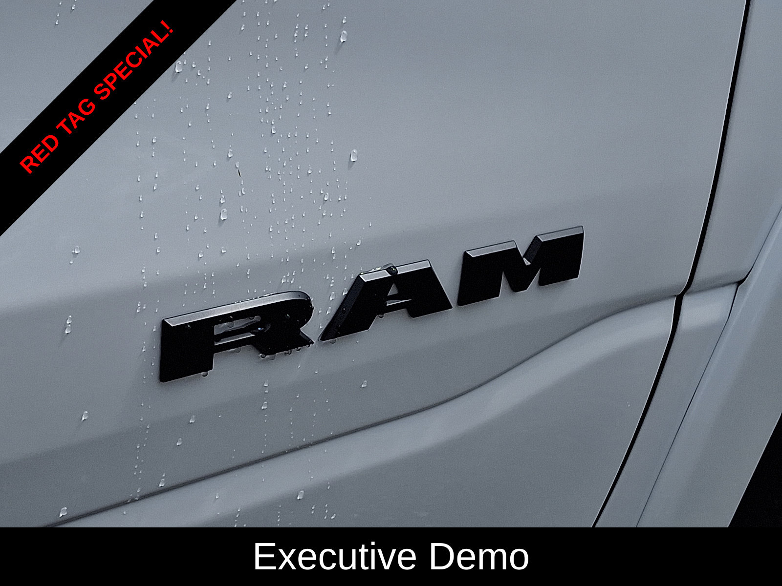 2026 RAM 1500 Laramie - Photo 12