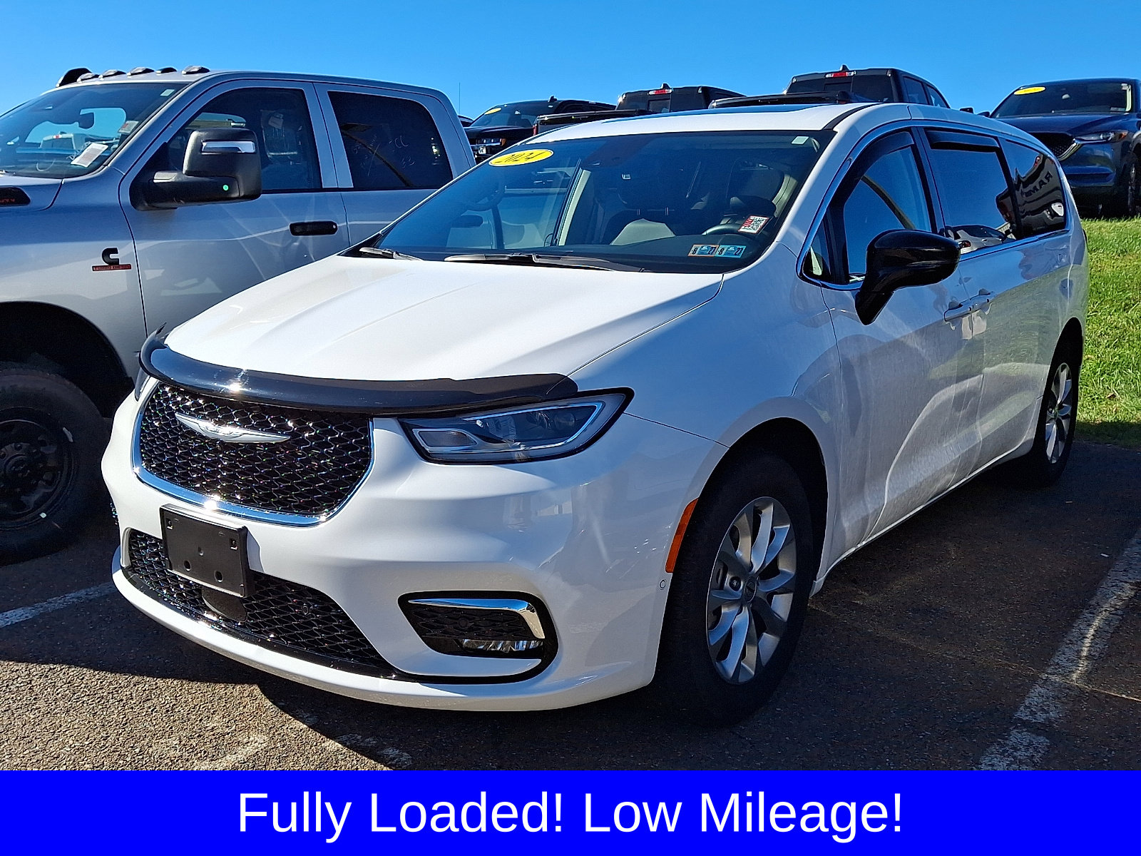Used 2024 Chrysler Pacifica Touring L AWD Passenger Van