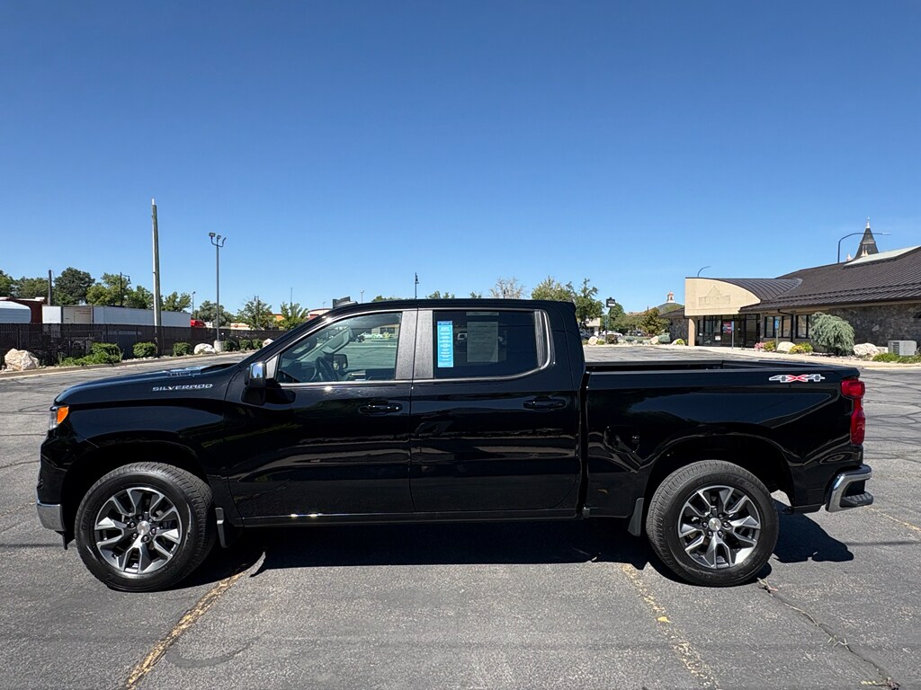 2025 Chevrolet Silverado 1500 LT - Photo 8