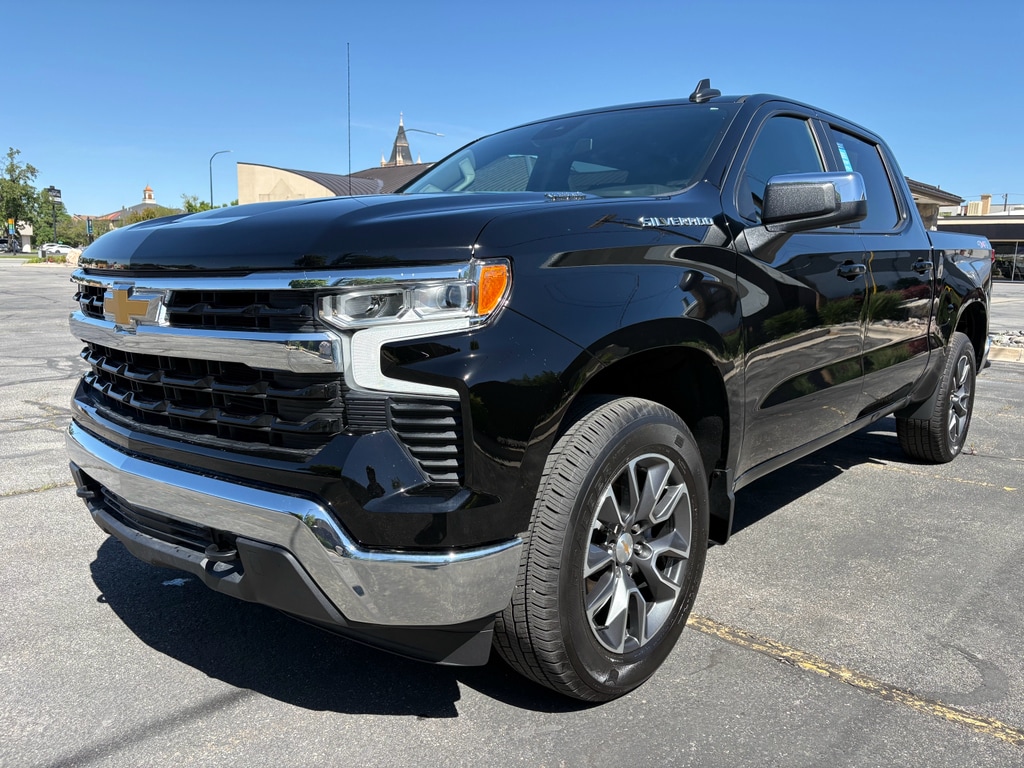 2025 Chevrolet Silverado 1500 LT - Photo 9