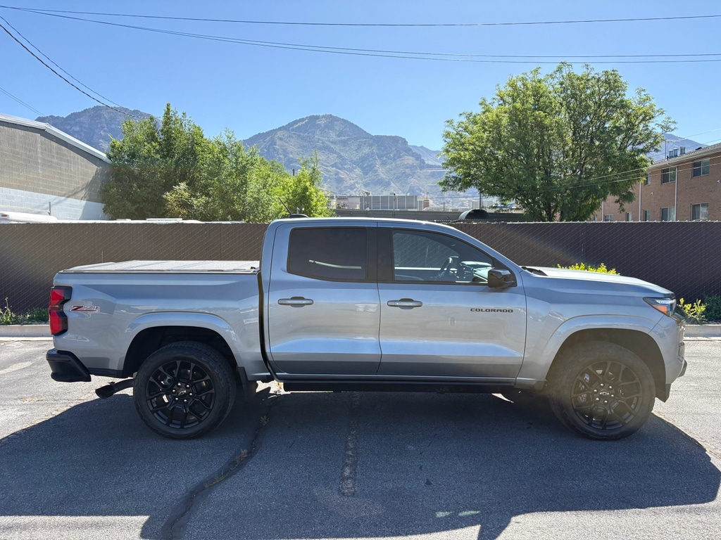 2024 Chevrolet Colorado 4WD Z71 Crew Cab Short Box's photo