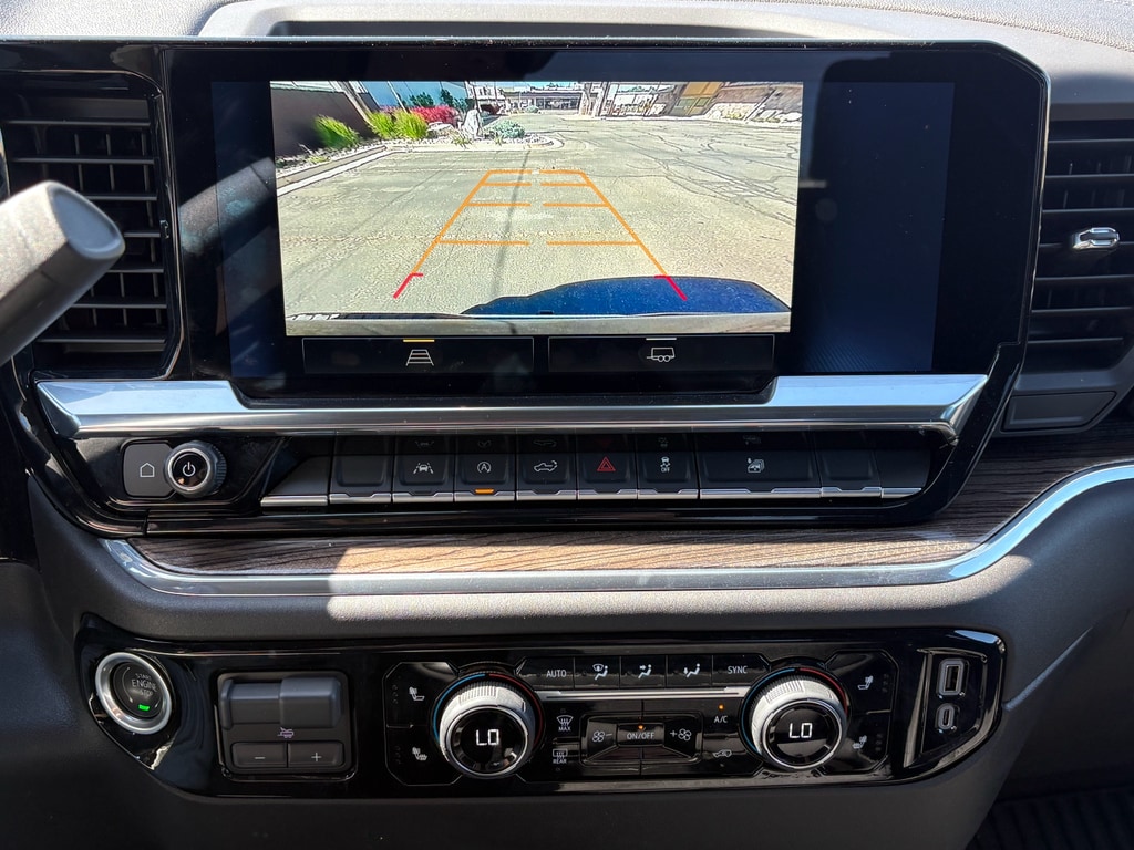 2025 Chevrolet Silverado 1500 LT - Photo 21