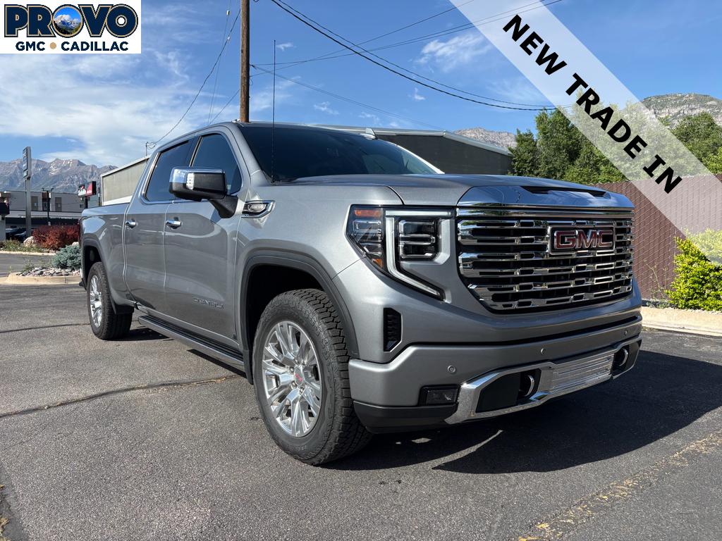 2023 GMC Sierra 4WD Crew Cab Short Box Denali's photo