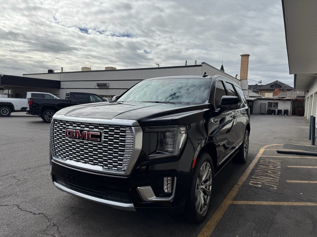 Used 2024 GMC Yukon Denali SUV