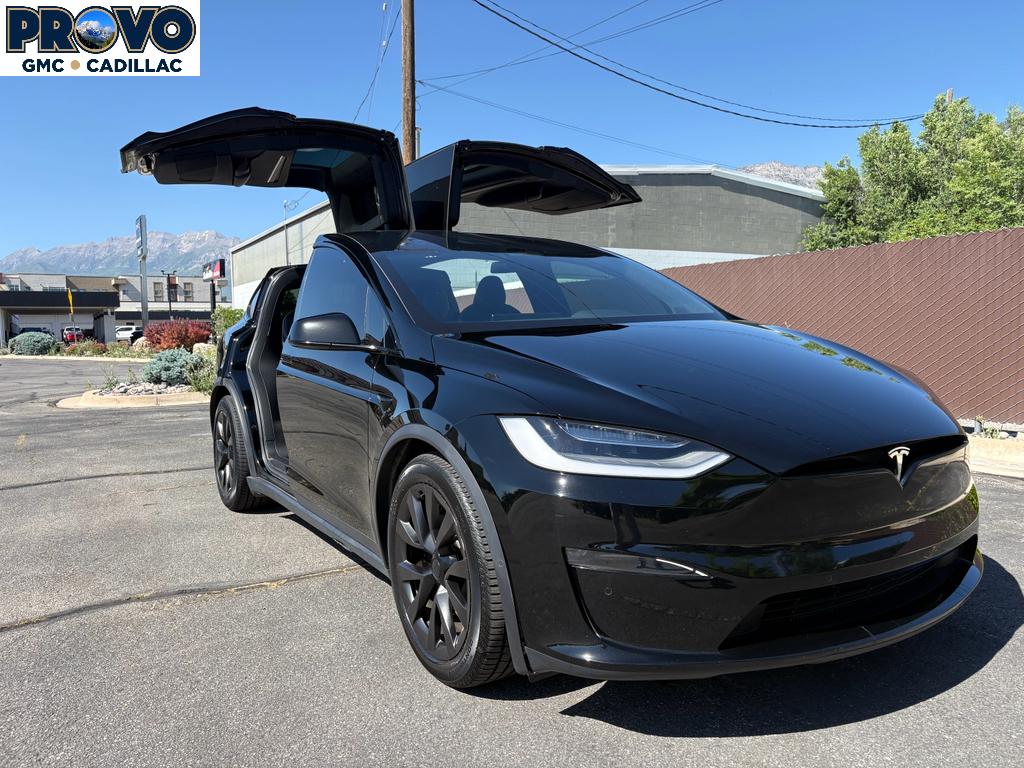 2022 Tesla Model X Long Range's photo