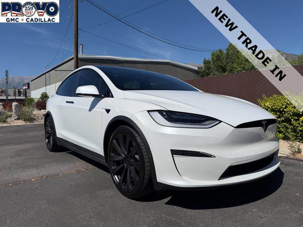 2022 Tesla Model X Long Range's photo