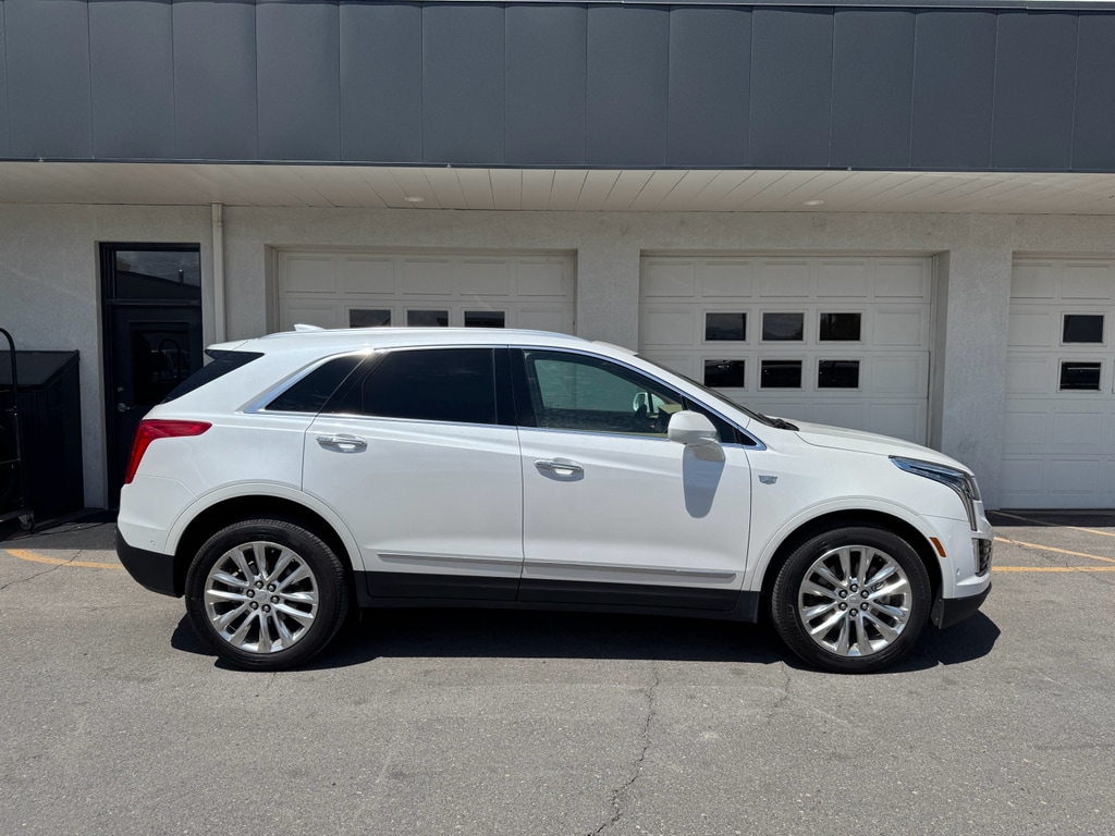 Used 2018 Cadillac XT5 Platinum with VIN 1GYKNGRS1JZ201288 for sale in Provo, UT
