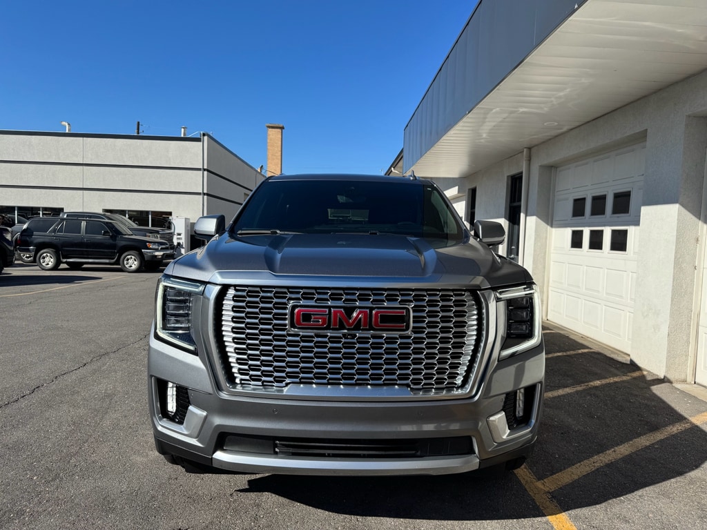 Used 2021 GMC Yukon XL Denali SUV