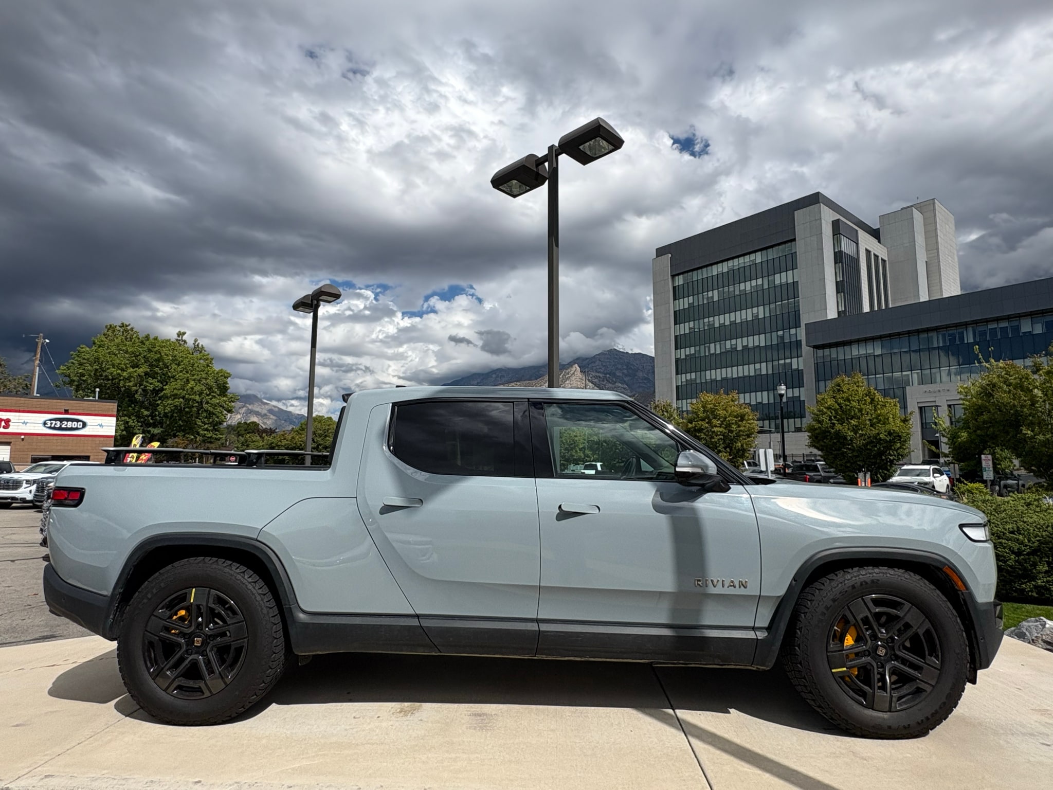 Used 2023 Rivian R1T Adventure with VIN 7FCTGAAA9PN021653 for sale in Provo, UT