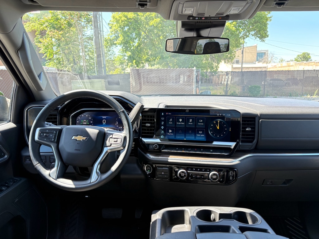 2025 Chevrolet Silverado 1500 LT - Photo 26