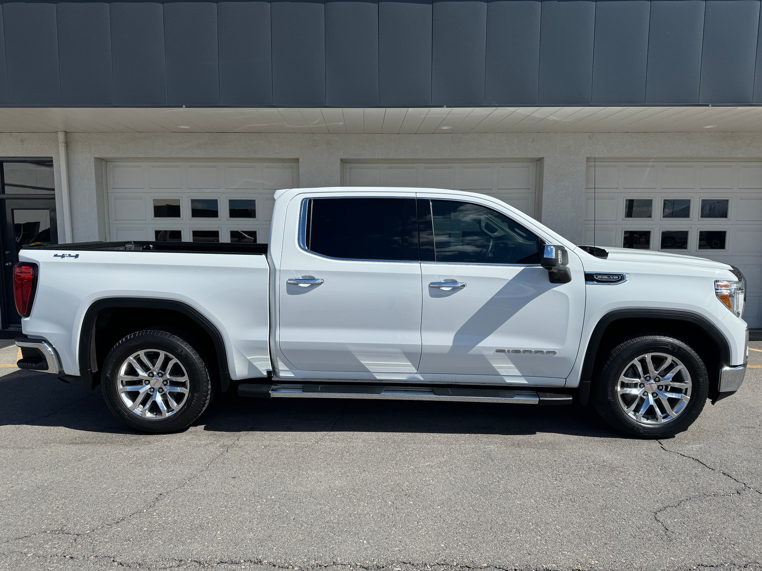 Used 2019 GMC Sierra 1500 SLT with VIN 3GTU9DEDXKG277358 for sale in Provo, UT